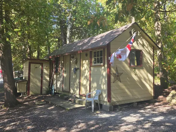 41 Simpson AVE, Northern Bruce Peninsula, ON N0H 2R0