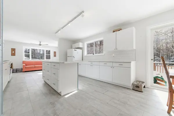 2323 Eady RD, Horton, ON K7V 3Z8