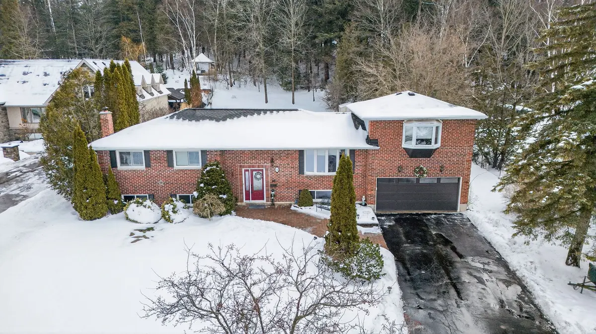 14 Anchor CT, East Gwillimbury, ON L9N 1G1