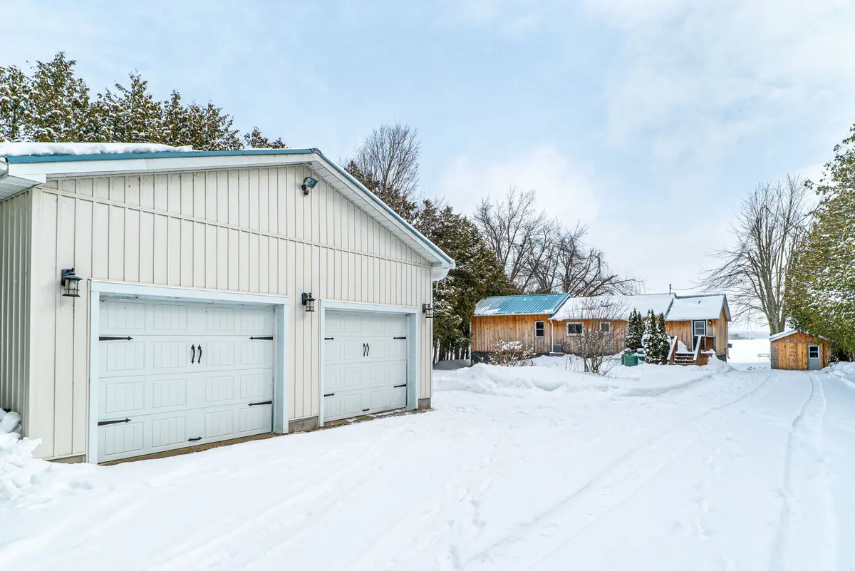 130 Crawford RD, Kawartha Lakes, ON L0K 1B0