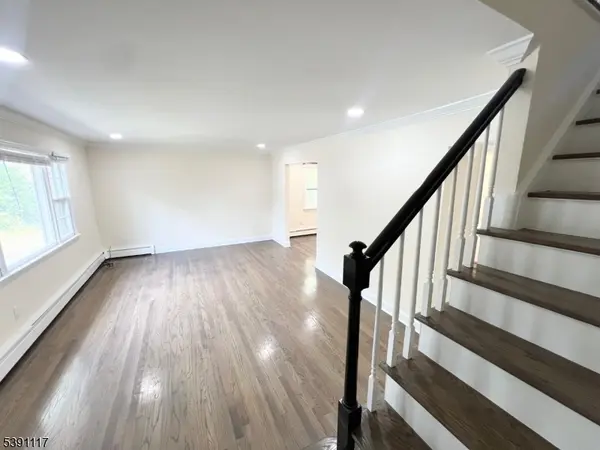 55 Lincoln Circle, Flemington Boro, NJ 08822