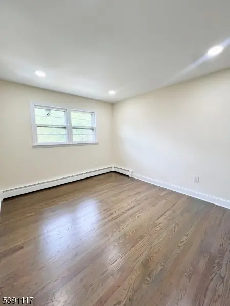 55 Lincoln Circle, Flemington Boro, NJ 08822