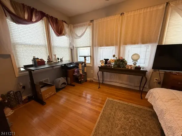 820 W 8Th St, Plainfield City, NJ 07063