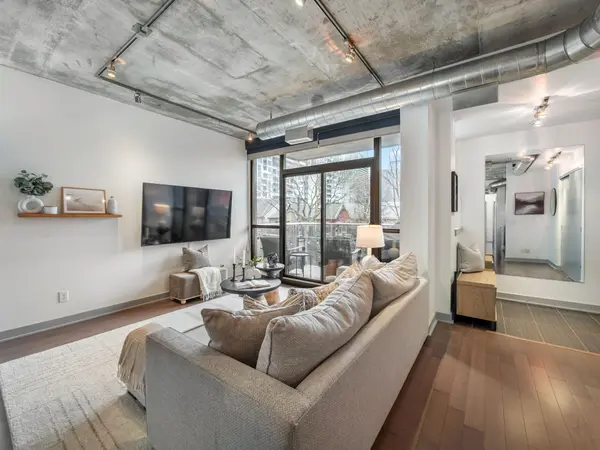 60 Niagara ST #317, Toronto C01, ON M5V 1C5