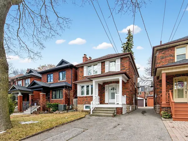 136 Cranbrooke AVE, Toronto C04, ON M5M 1M5