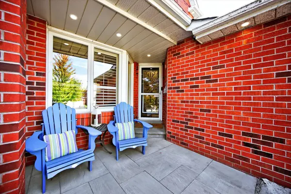 165 Bonny Meadows DR, Aurora, ON L4G 6N1