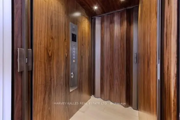 3279 Lakeshore RD, Burlington, ON L7N 1A7