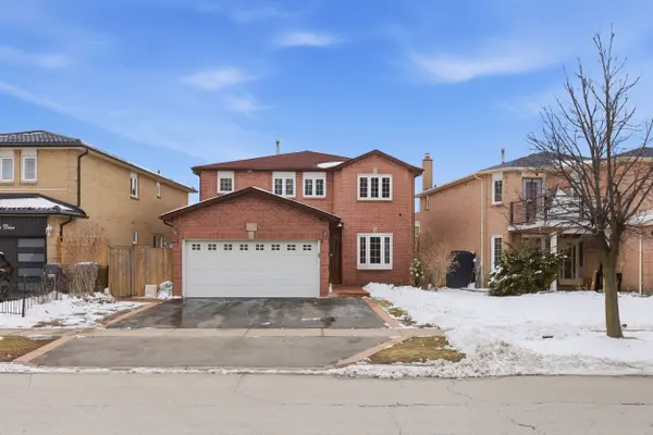 162 Major William Sharpe DR, Brampton, ON L6X 4C3