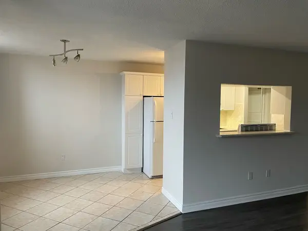 1950 Main ST W #1003, Hamilton, ON L8S 4M9