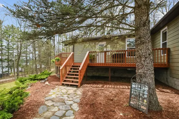 371 Kennedy RD, Greater Madawaska, ON K0J 1H0