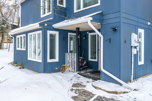 1551 Hidden Valley RD #4, Huntsville, ON P1H 1A4