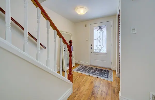 776 Scottsdale DR, Guelph, ON N1G 3L8