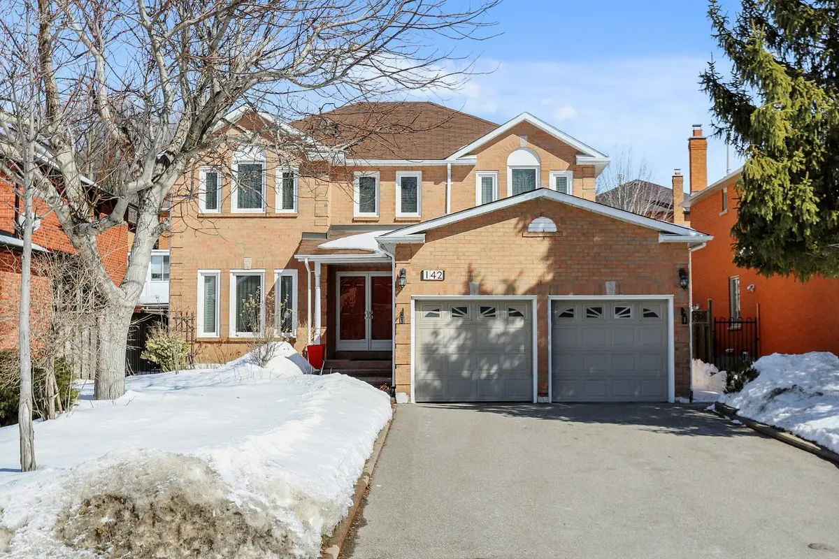 142 Waterside CRES, Vaughan, ON L6A 1V2
