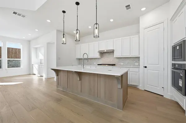 4411 Azalea Trail, Oak Point, TX 75068