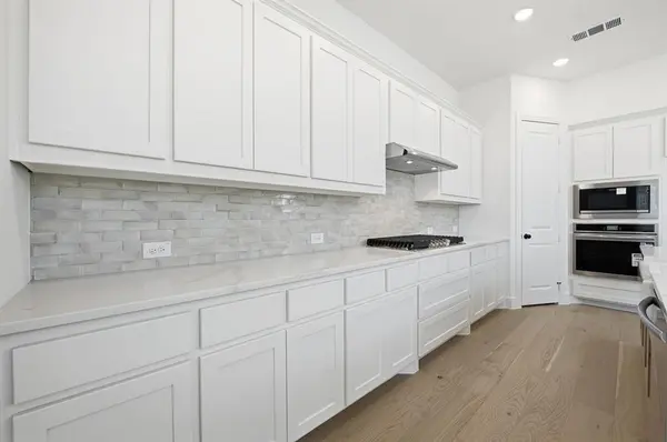 4411 Azalea Trail, Oak Point, TX 75068