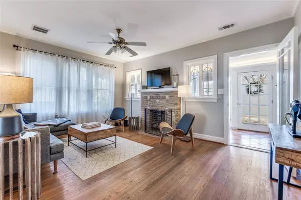 Dallas, TX 75223,615 Clermont Avenue