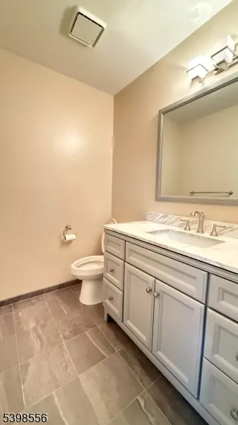 58 Canterbury Cir #58,  Franklin Twp.,  NJ 08873