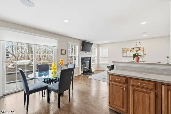 31 Gannett Ct, Wayne Twp., NJ 07470