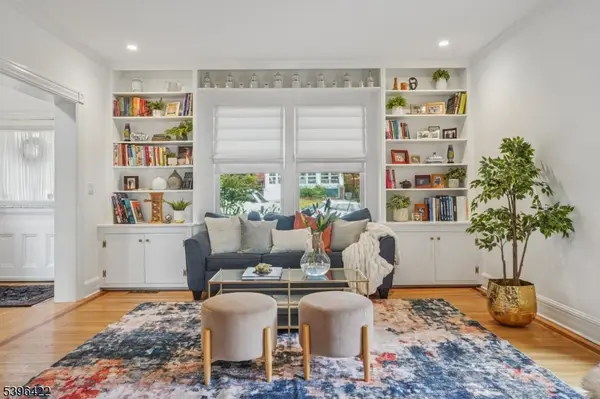 84 Cedar St, Millburn Twp., NJ 07041