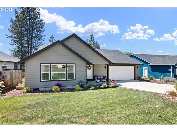 443 N HYLAND LN, Lowell, OR 97452