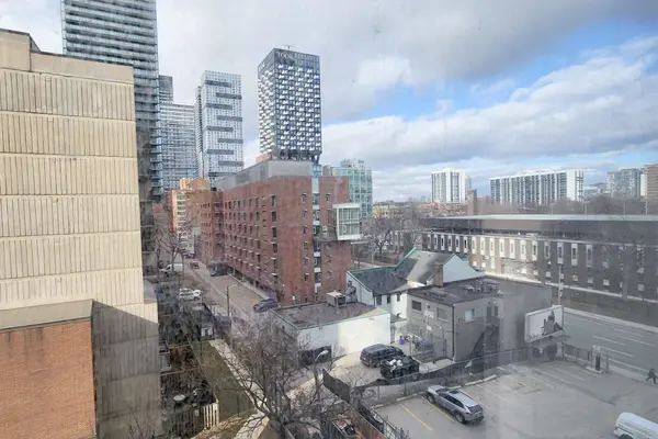 100 Queen ST E #815, Toronto C08, ON M5C 0B5