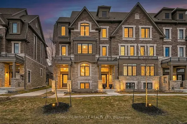 17 Selfridge WAY, Whitby, ON L1N 0N9