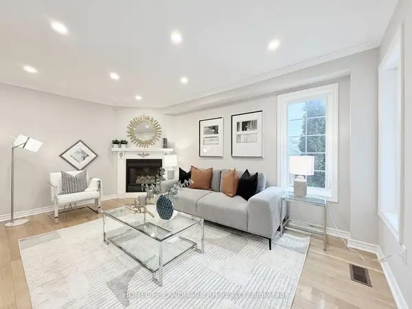 50 Primeau DR, Aurora, ON L4G 6Z2