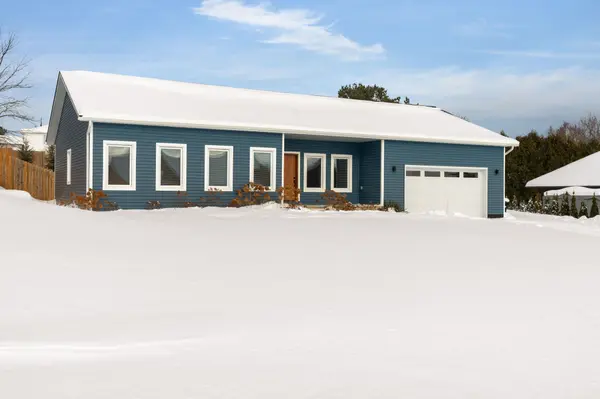 24 Rue Helene N/A,  Tiny,  ON L9M 0H1