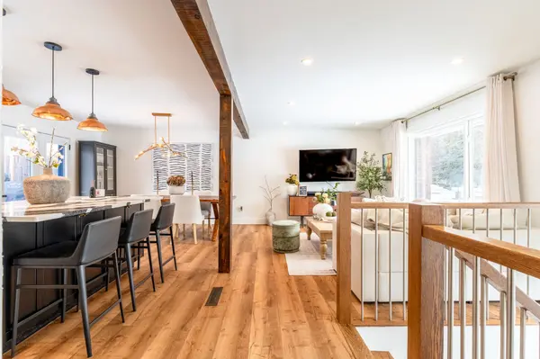 3922 Horseshoe Valley RD W, Springwater, ON L0L 1Y0