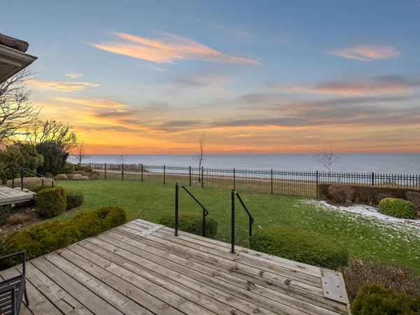 3286 Shelburne PL, Oakville, ON L6L 5V9