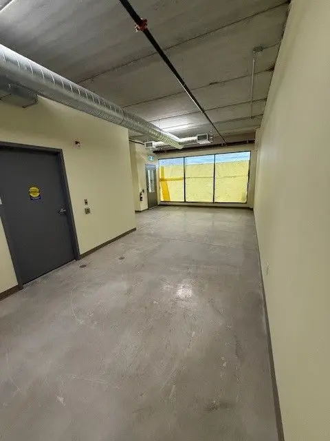 760 Laurentian DR #7, Burlington, ON L7N 3V6