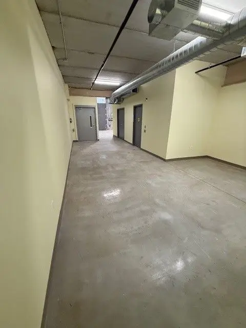 760 Laurentian DR #7, Burlington, ON L7N 3V6