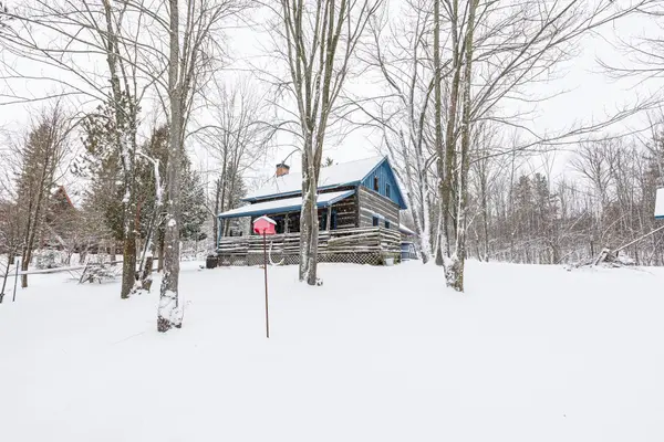 131 Amik CT, Grey Highlands, ON N0C 1G0