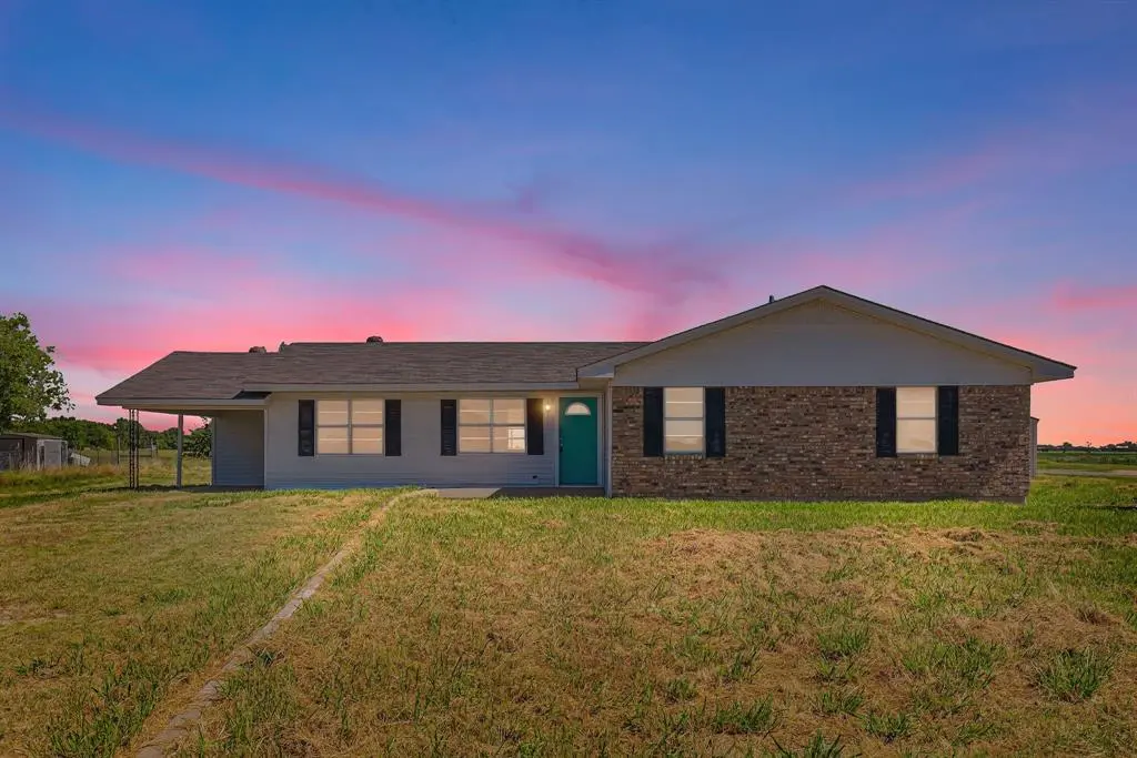 6442 County Road 4611, Commerce, TX 75428