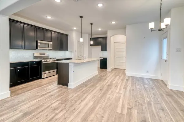 1401 Apricot Lane, Gainesville, TX 76240