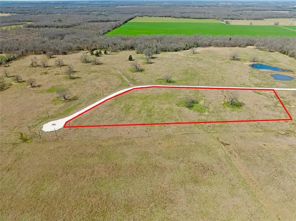 Lot 17 Quail Hollow Trail, Paris, TX 75462
