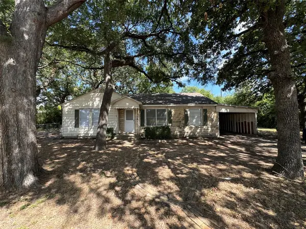 800 Audra Lane, Denton, TX 76209