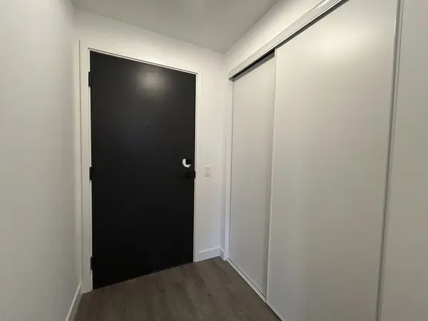 1635 Military TRL #727, Toronto E10, ON M1C 1B2