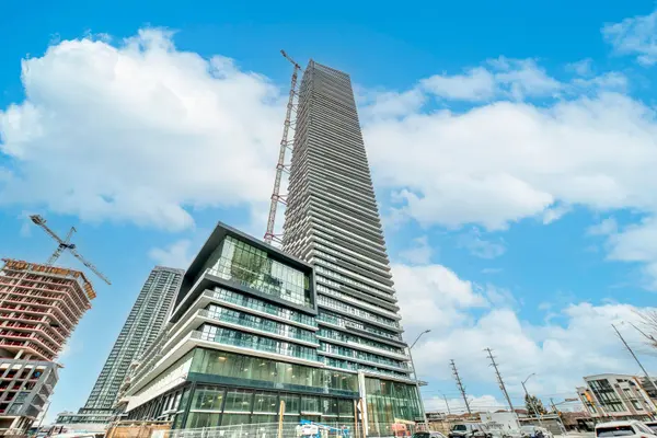 448 Burnhamthorpe RD #1501, Mississauga, ON L5B 0R4