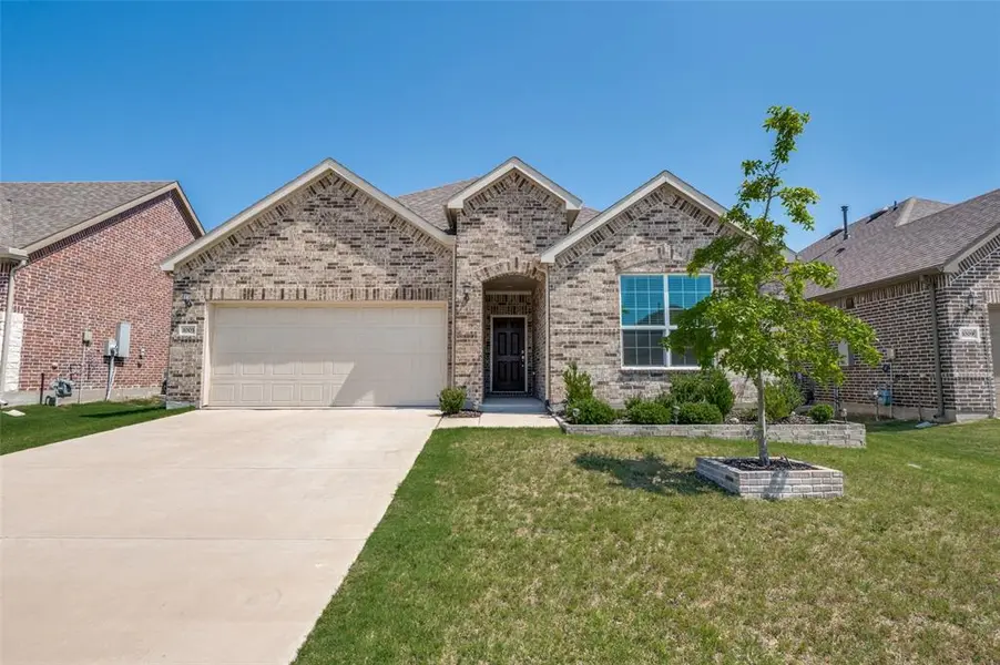 1005 Adelyn Street, Anna, TX 75409