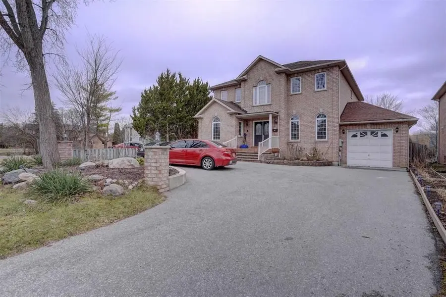 208 Twyn Rivers DR #Bsmt, Pickering, ON L1V 1E4