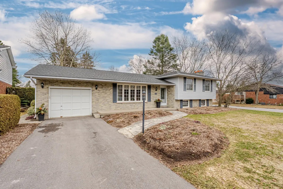 188 Canterbury DR, Thames Centre, ON N0L 1G3