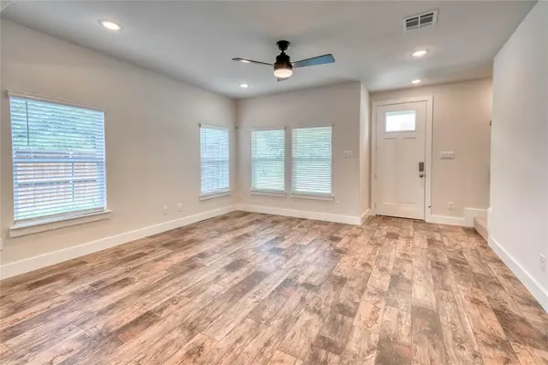 1407 Apricot Lane, Gainesville, TX 76240