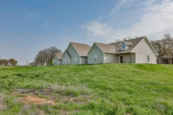 1304 County Road 115 #12, Gainesville, TX 76240