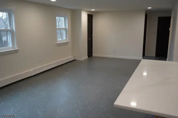 699 Lillian Rd, Mount Arlington Boro, NJ 07850