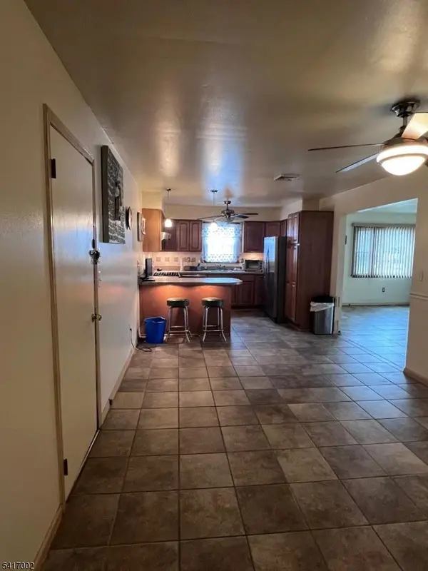 263 Colonial Pl, Plainfield City, NJ 07062