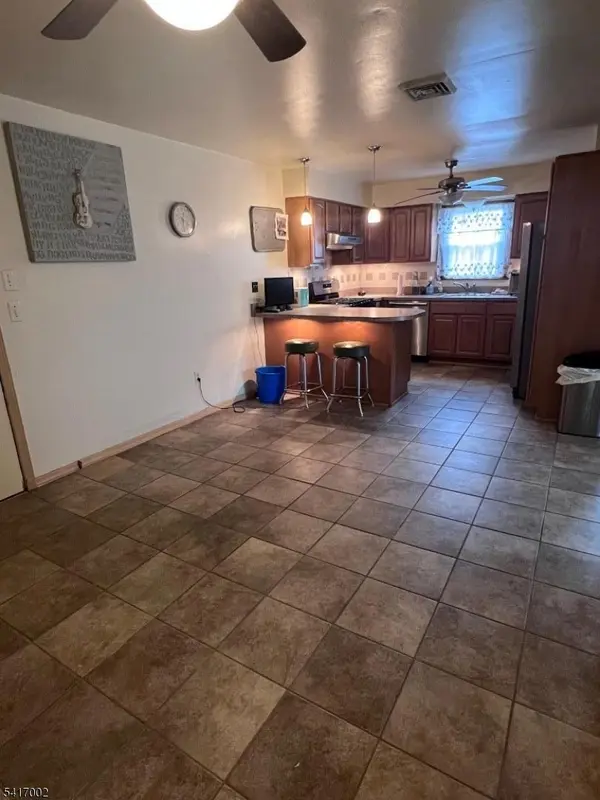 263 Colonial Pl, Plainfield City, NJ 07062