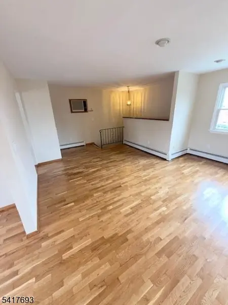 293 Adriana St, Saddle Brook Twp., NJ 07663