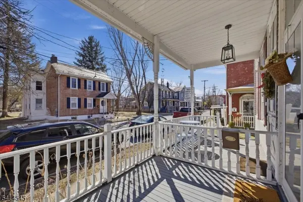 329 Water St, Belvidere Twp., NJ 07823