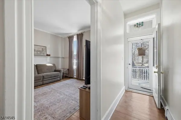 329 Water St, Belvidere Twp., NJ 07823